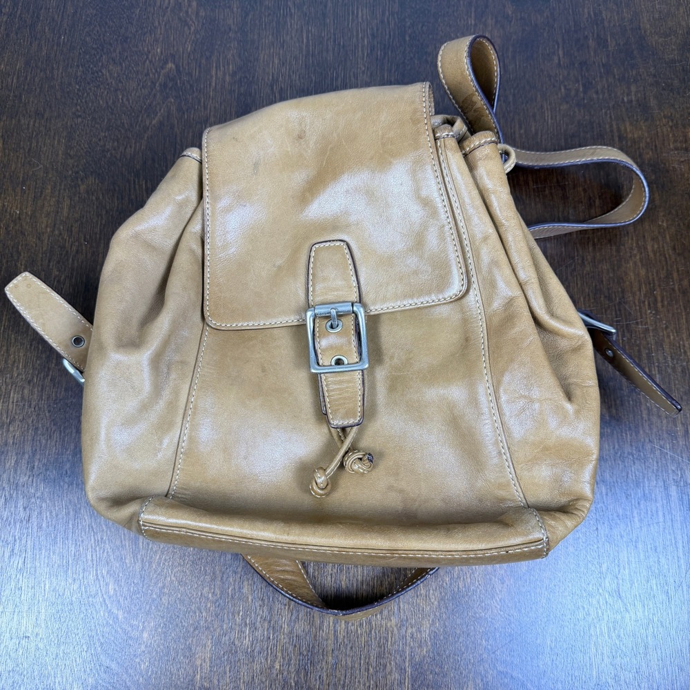 Coach Soho Tan Leather Small Backpack Vintage 9569 Drawstring Buckle Flap Bag
